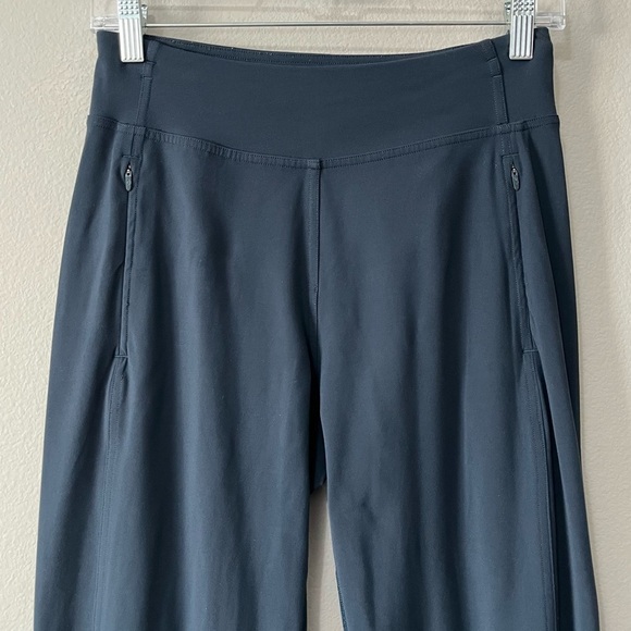 Lululemon Women's Size 4 Run Rulu Run Track Pant Navy Blue W5ARPS Zip Pockets - Picture 3 of 10